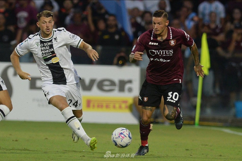 中战术的多 中战术的多